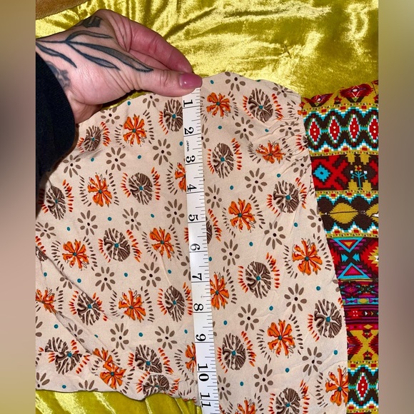 Umgee M boho Aztec printed top/tunic EUC - Picture 4 of 4
